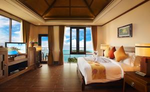تور تایلند هتل نورا بوری - آژانس مسافرتی و هواپیمایی آفتاب ساحل آبی